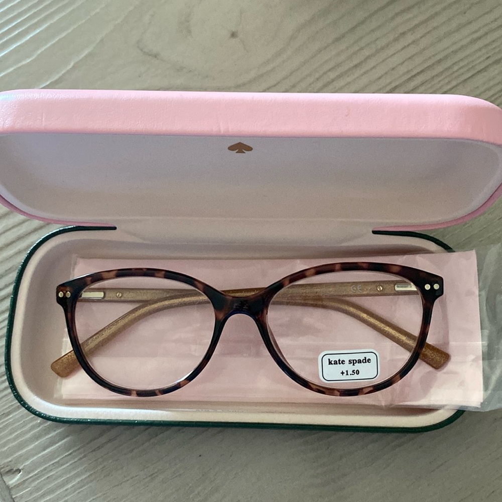 Kate spade readers
